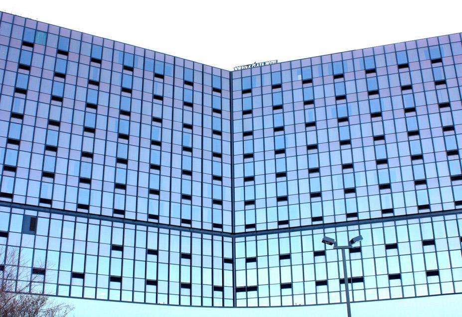 Wyndham Garden Norfolk Downtown Hotel Exterior photo